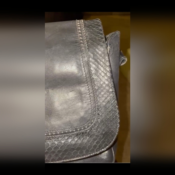 Salvatore Ferragamo Crossbody Leather Bag - Picture 6 of 10